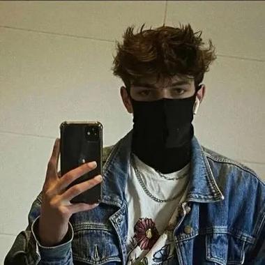 6686体育初级作者Zachary