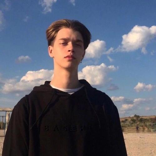 6686体育官网海外作者Zachary