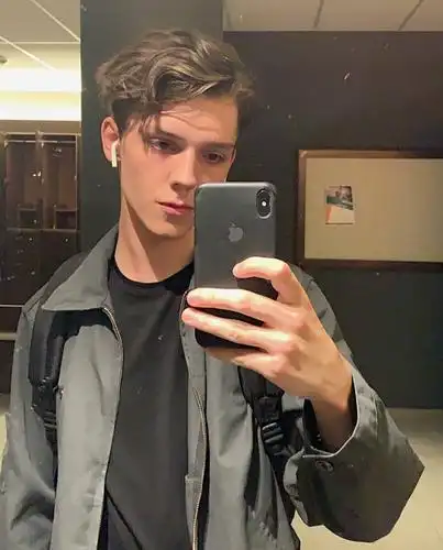 6686体育官网钻石作者Anna