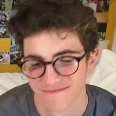 6686体育官网合作伙伴Xander