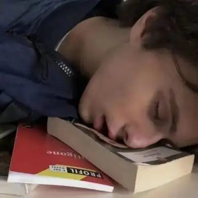 6686体育官网初级作者Alexander