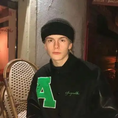 6686体育官网金牌作者Frances