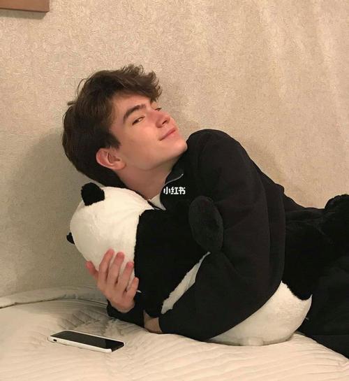 6686体育官网首席作者Octavia