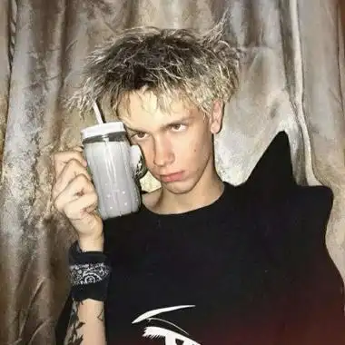 6686体育官网初级作者Dominic