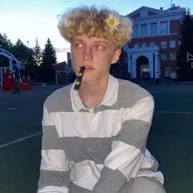 6686体育官网铜牌作者Becky