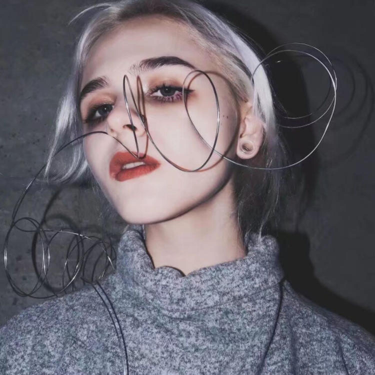 6686体育官网海外作者Gwen