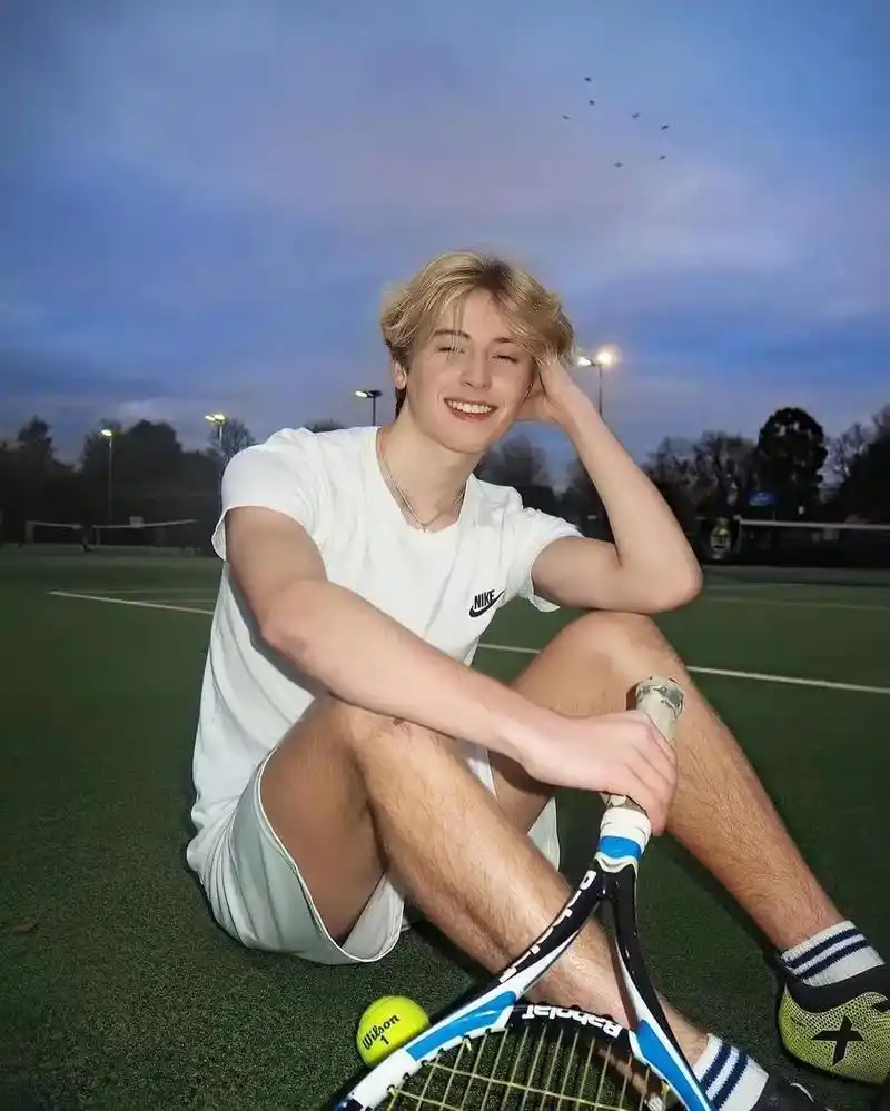 6686体育官网中级作者Chloe