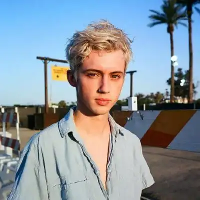 6686体育官网钻石作者Barry