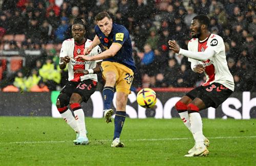 南安普顿 vs 纽卡斯尔