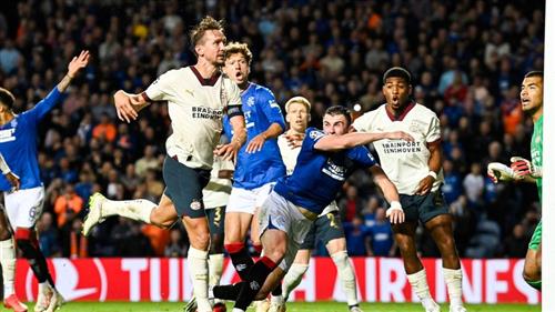 格拉斯哥流浪者队 vs PSV 埃因霍温队